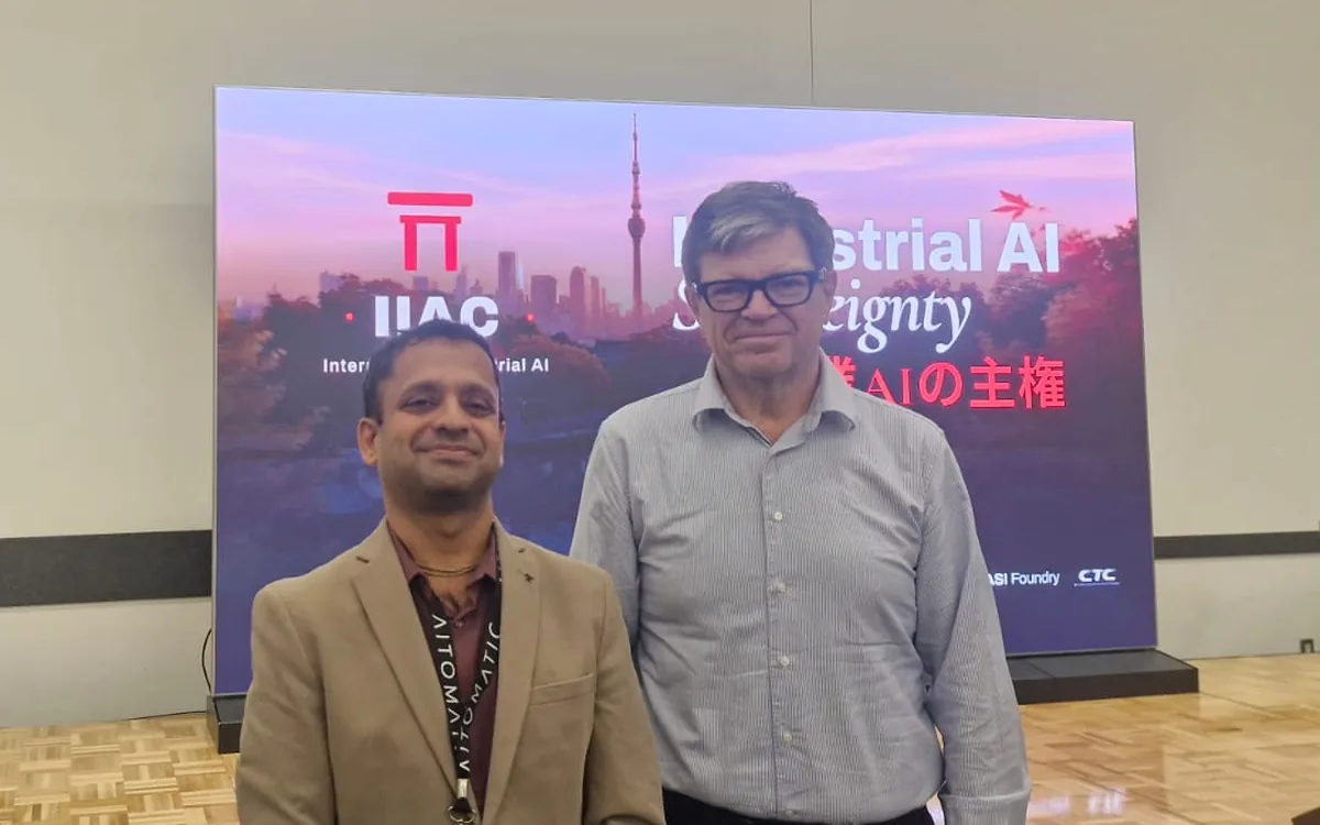 Prof. Ganesh Ramakrishnan and Yann LeCun in front of the stage at the International Industrial AI Conference in Tokyo